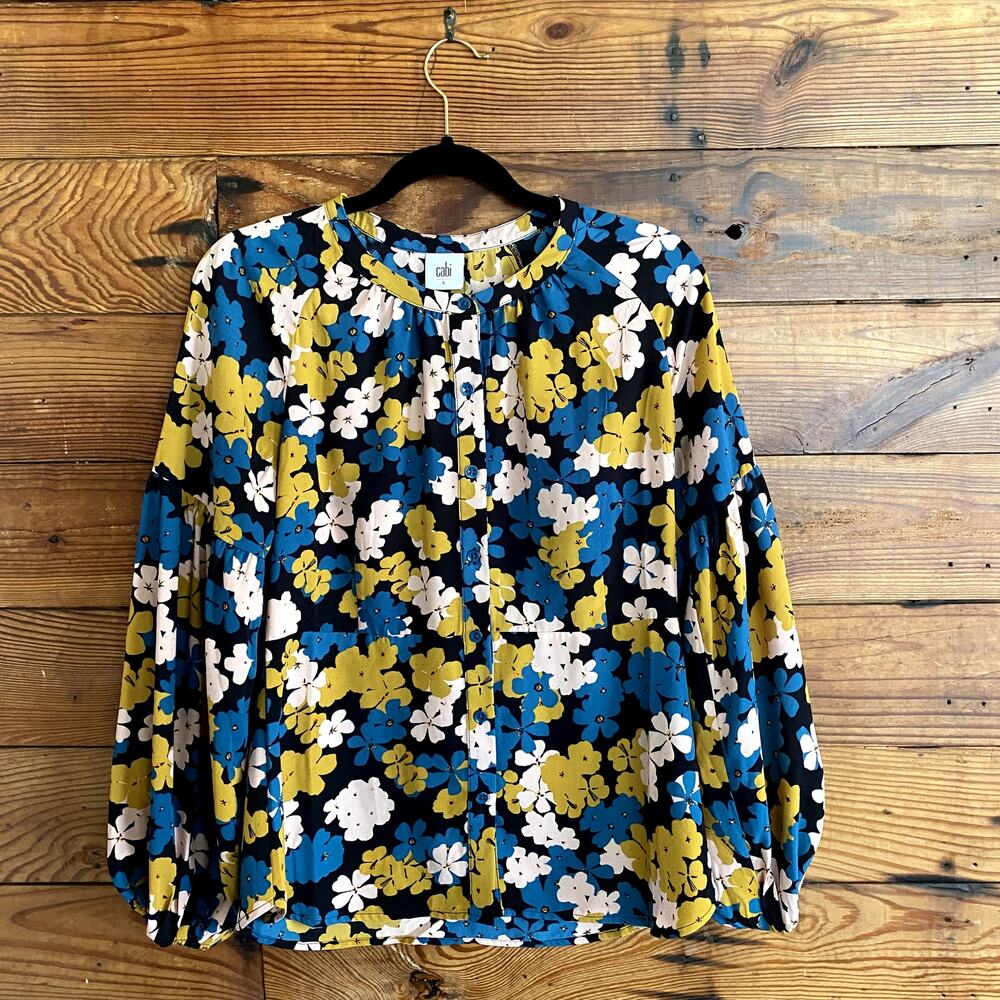 CAbi Favorite Blouse Fall 22 Style 458 Small